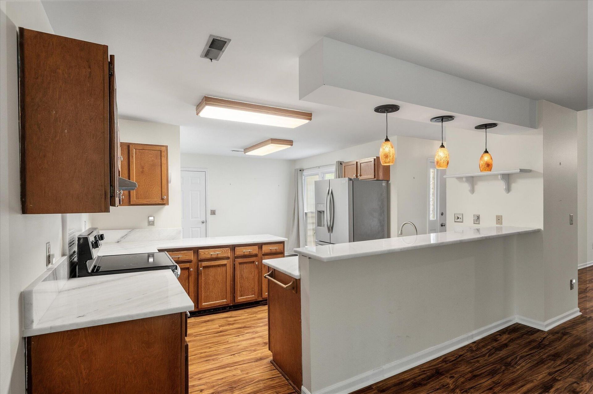 121 Hamlet Road Photo 15
