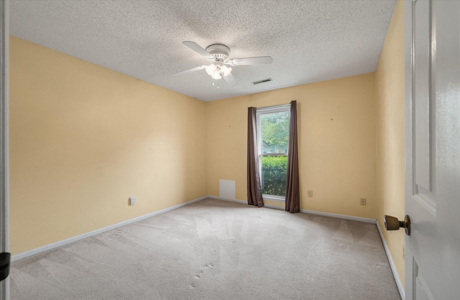 121 Hamlet Road Photo 30