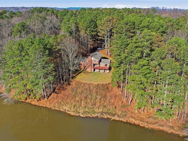 310 Comet Lane , Jasper, GA 30143