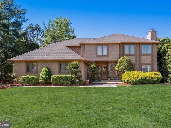 29 FAIRHAVEN DRIVE, CHERRY HILL, NJ 08003