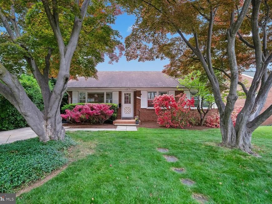10015 Grayson Avenue, Silver Spring, MD 20901 Main Photo