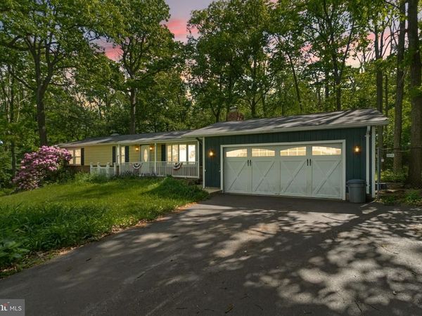 4627 CROSSROAD SCHLHSE ROAD, MANCHESTER, MD 21102