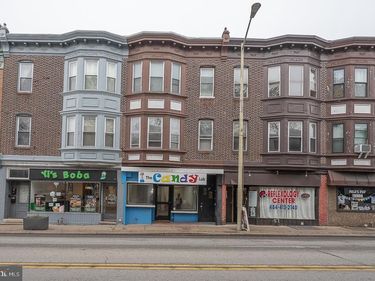 22 E LANCASTER, Unit 3RD FL, ARDMORE, PA 19003