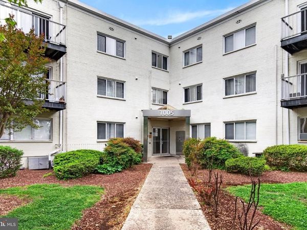 1005 CHILLUM, HYATTSVILLE, MD 20782