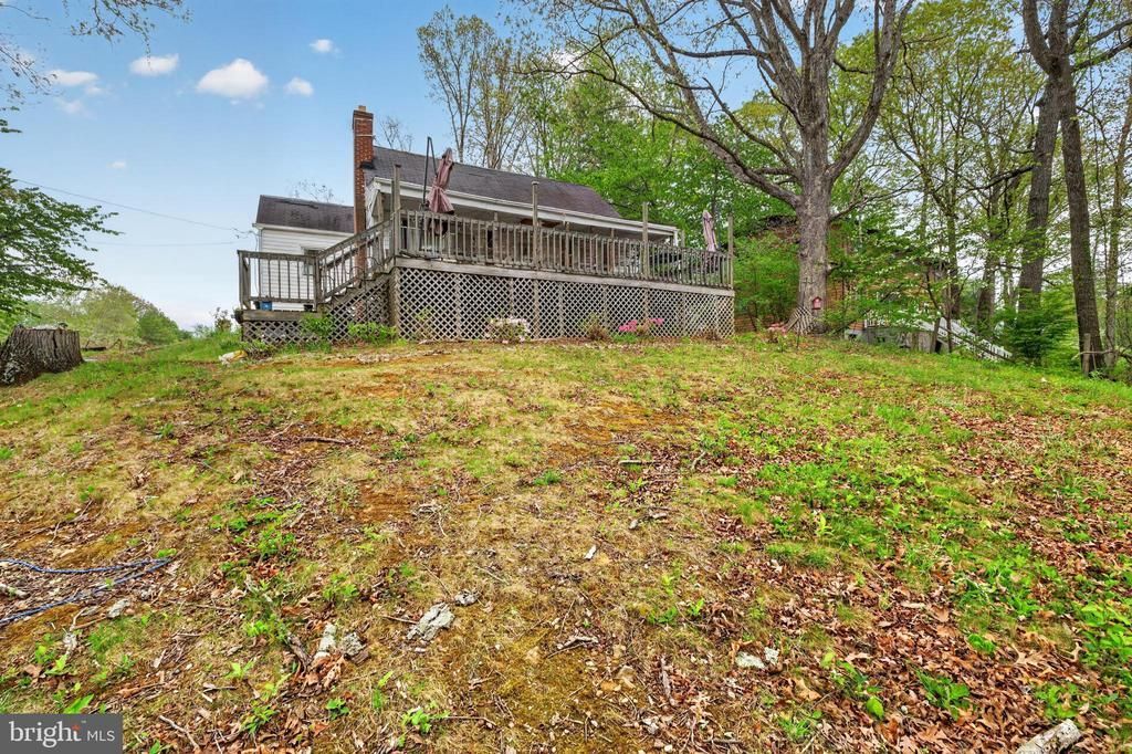 1390 ROANOKE STREET, CHRISTIANSBURG, VA 24073