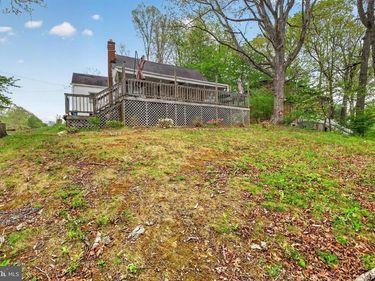 1390 ROANOKE STREET, CHRISTIANSBURG, VA 24073