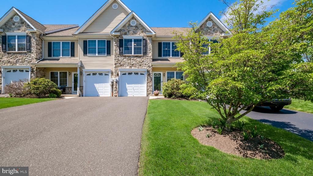 23 WOODSPRING CIRCLE , SELLERSVILLE, PA 18960