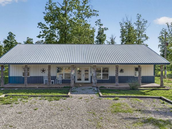 8065 Gourley Road , Mountain Grove, MO 65711
