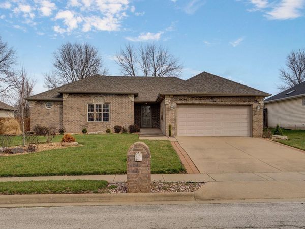 3547 W Cole Street, Battlefield, MO 65619