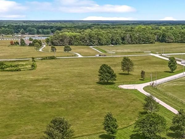 10193 E Beth Lane , Rogersville, MO 65742