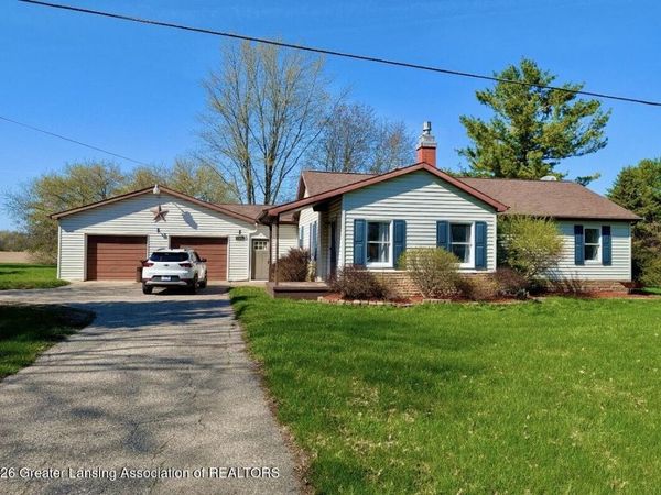 1955 E River Road, Mt. Pleasant, MI 48858