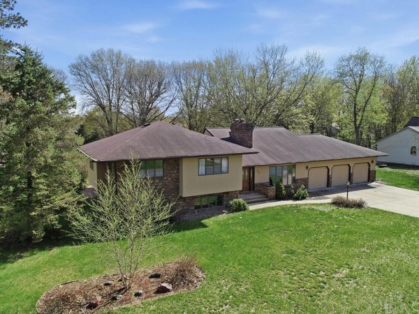 2932 N Plum Tree Circle, Menomonie, WI 54751
