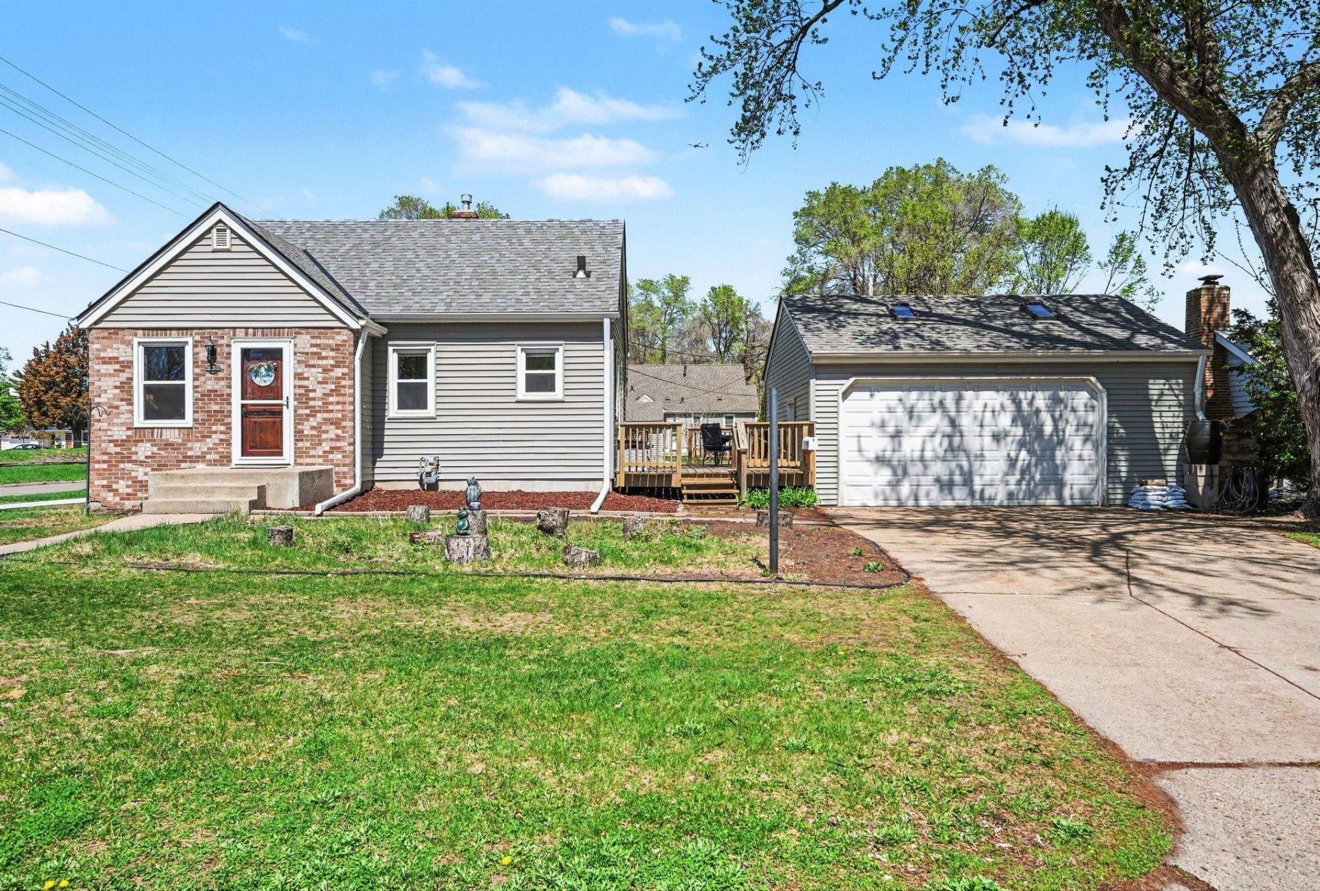 214 Pillsbury Lane, Richfield, MN 55423 Main Photo