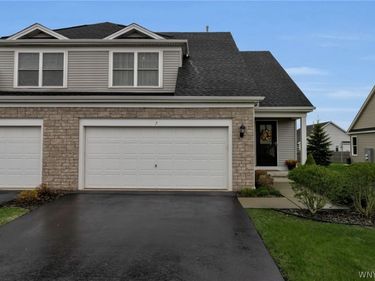 7 Cumberland Street, Lancaster, NY 14086