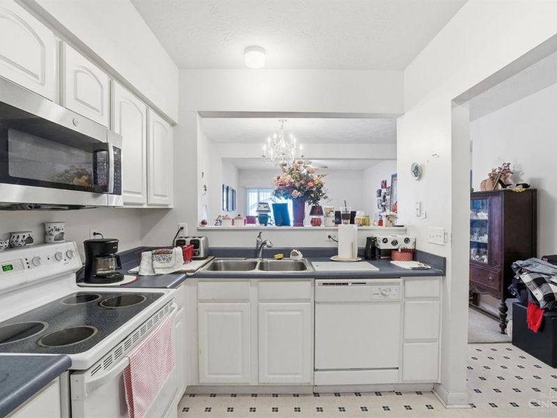 101 Logsby Place, Unit 4H, Milford, OH 45150 Photo 14