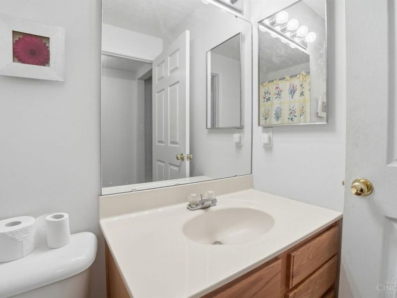 101 Logsby Place, Unit 4H, Milford, OH 45150 Photo 28