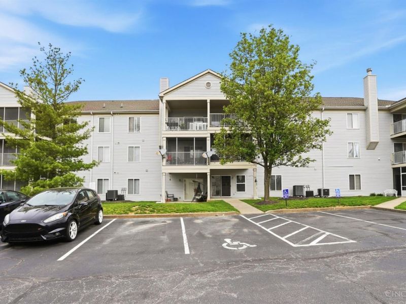 101 Logsby Place, Unit 4H, Milford, OH 45150 Photo 30