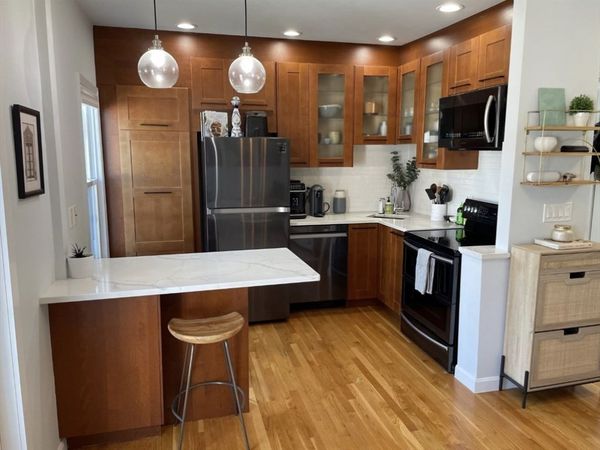 258 Everett, Unit 3, Boston, MA 02128