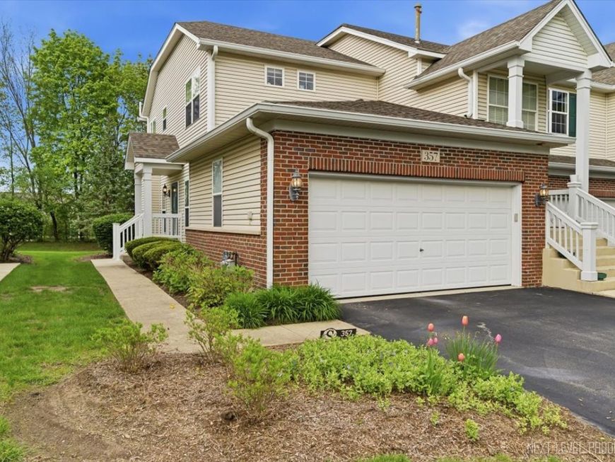 Main Photo