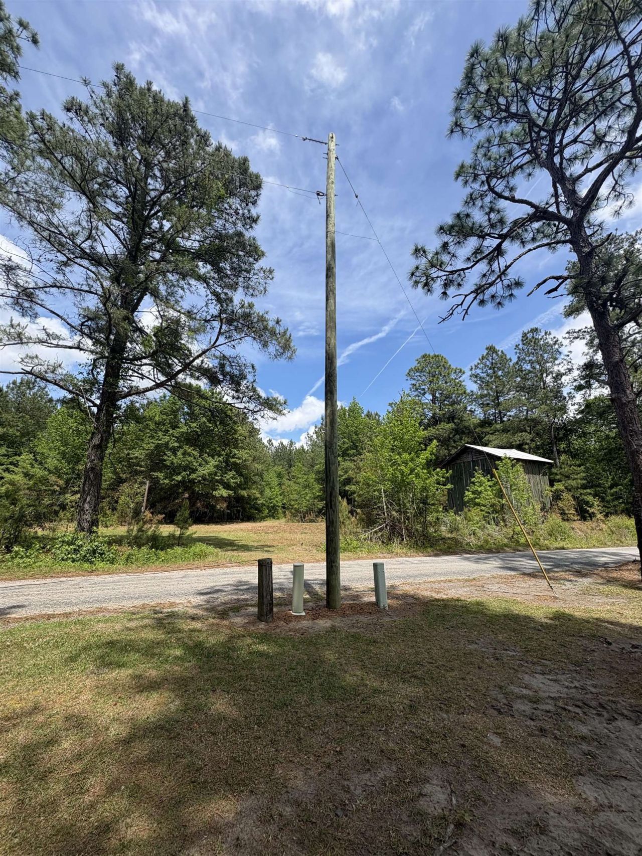 452 Tram Rd.  Photo 6
