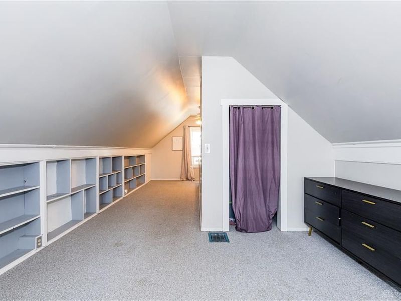 1015 Croyden Drive, Dayton, OH 45420 Photo 19