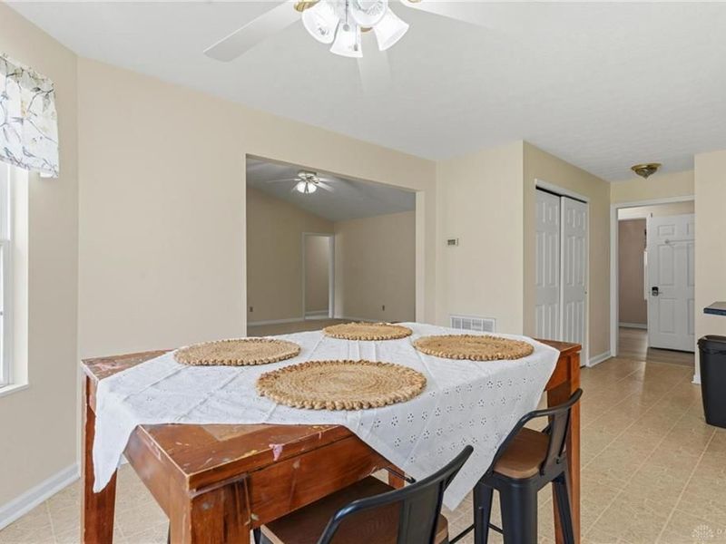 8812 Arrowcreek Drive, Washington Township, OH 45054 Photo 15