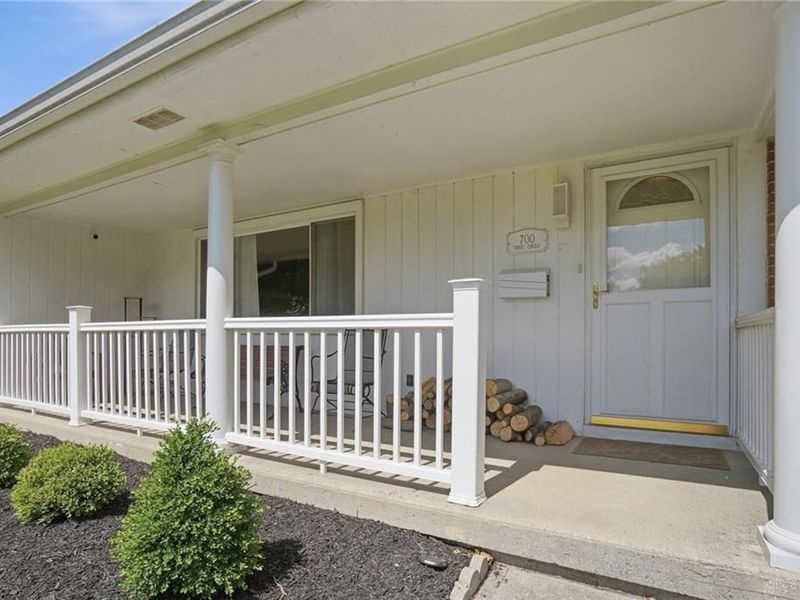 700 Ionic Circle, Mad River Township, OH 45323 Photo 2