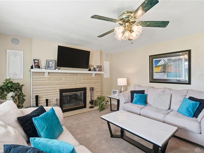700 Ionic Circle, Mad River Township, OH 45323 Photo 6