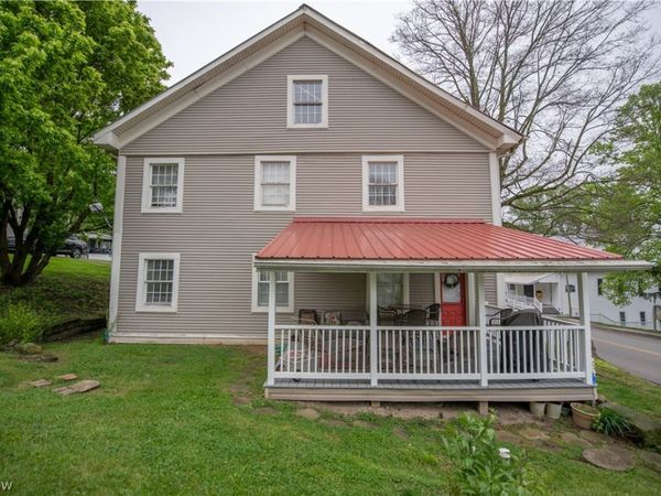 211 Main Street , Deersville, OH 44695