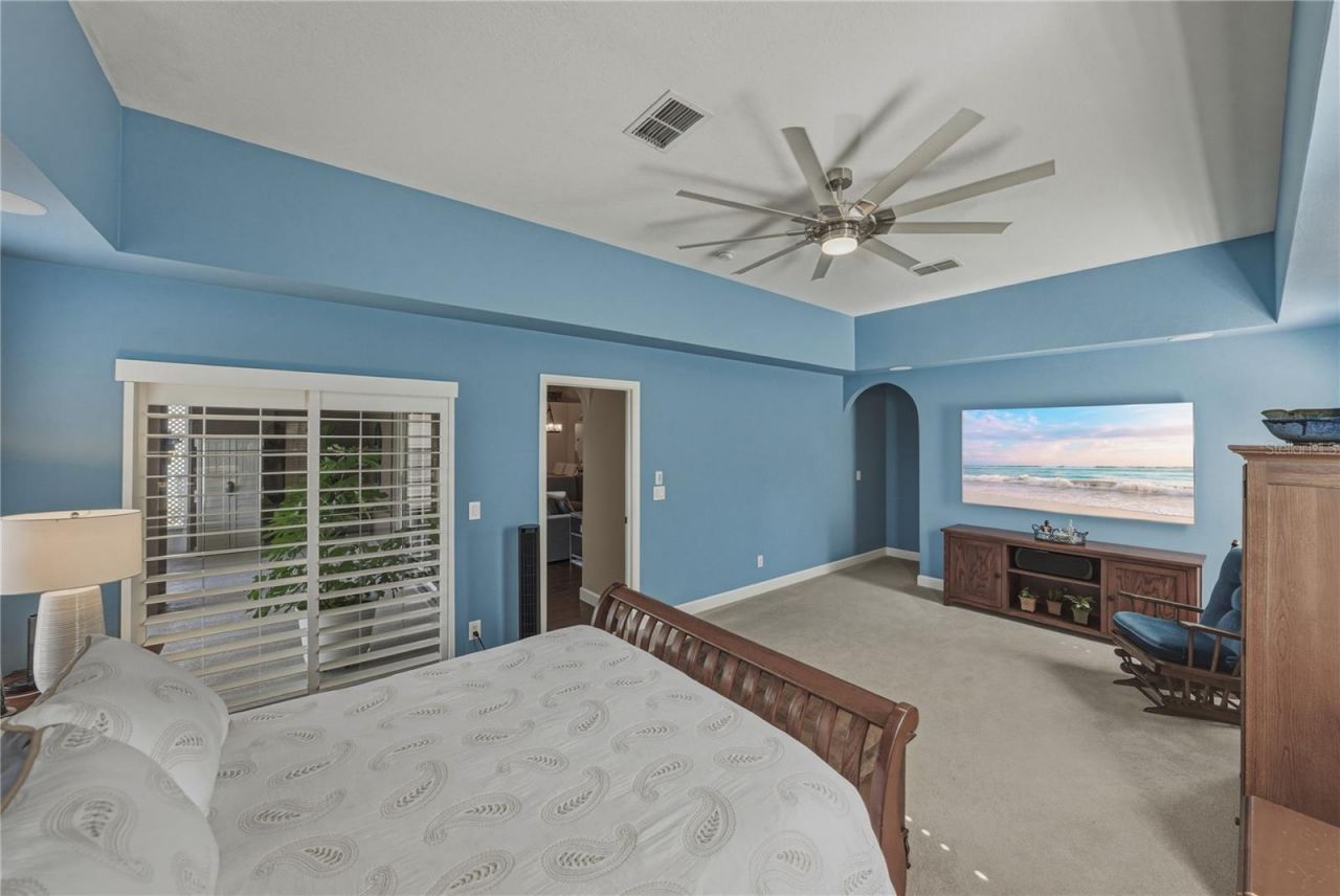 1035 Legends Pass Drive , Valrico, FL 33594 Photo