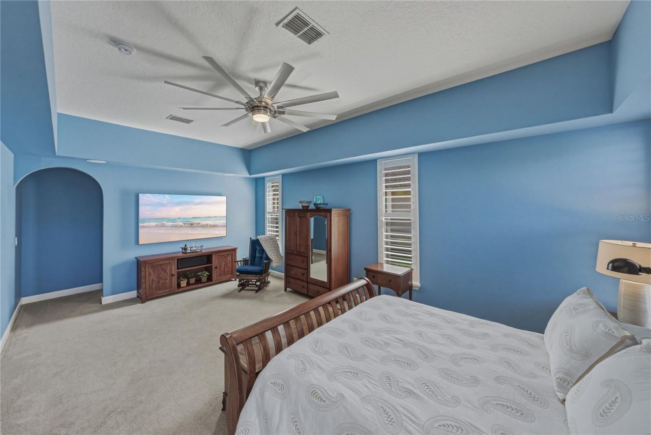 1035 Legends Pass Drive , Valrico, FL 33594 Photo