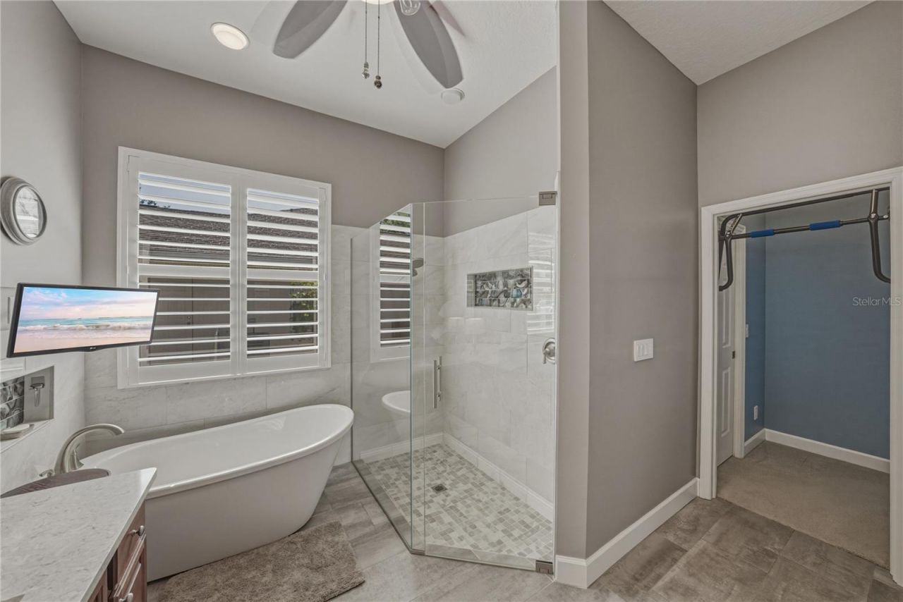 1035 Legends Pass Drive , Valrico, FL 33594 Photo