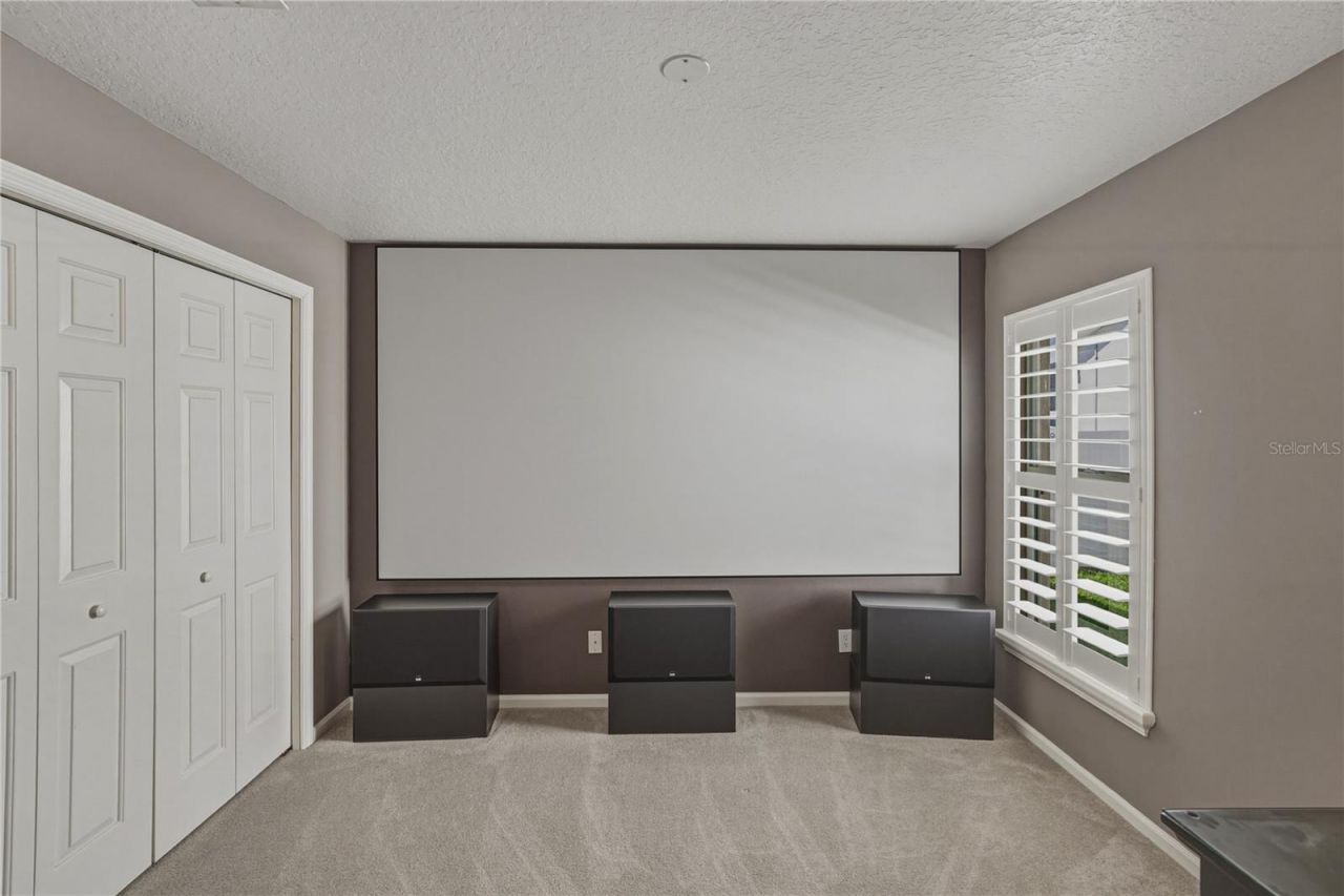 1035 Legends Pass Drive , Valrico, FL 33594 Photo