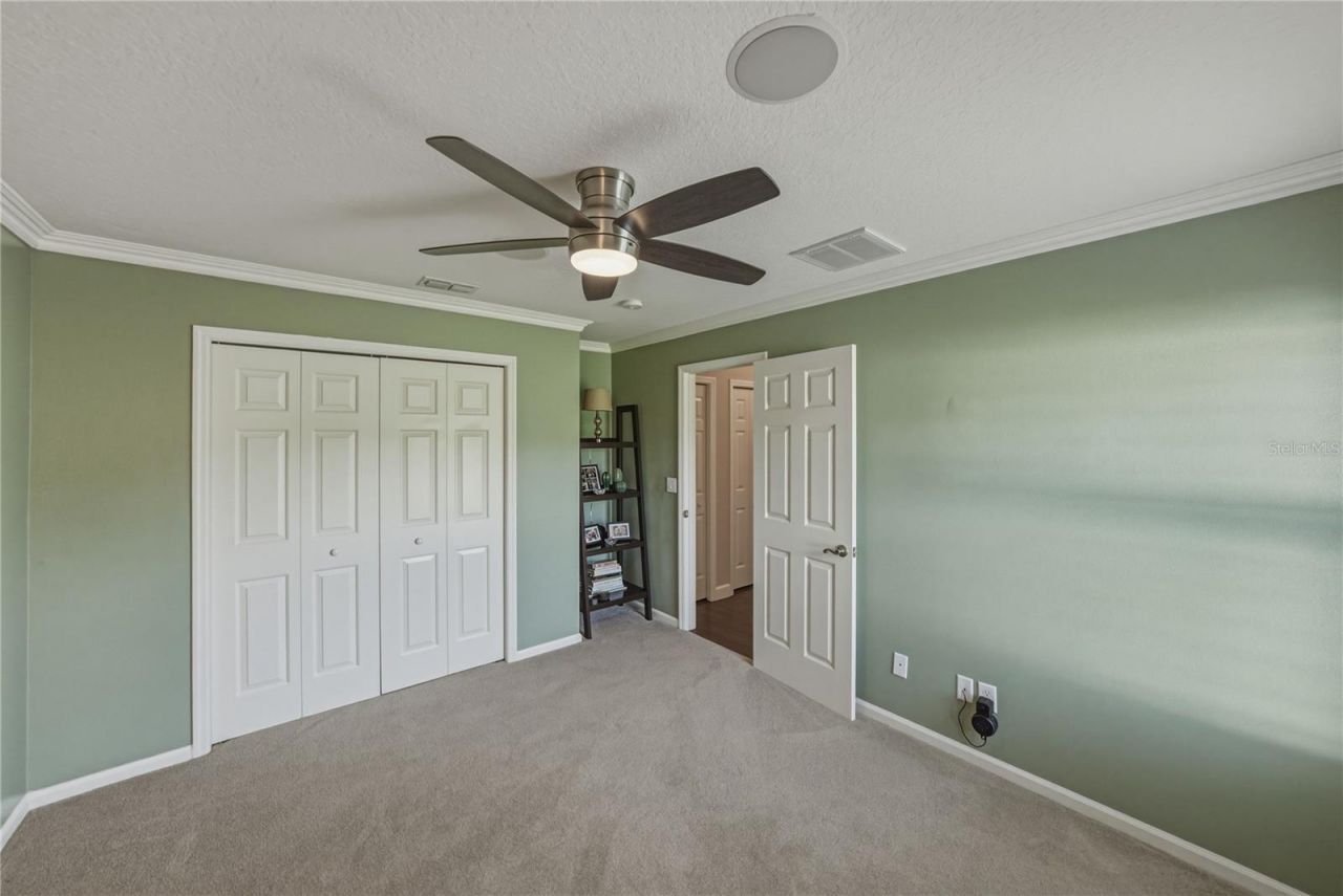 1035 Legends Pass Drive , Valrico, FL 33594 Photo