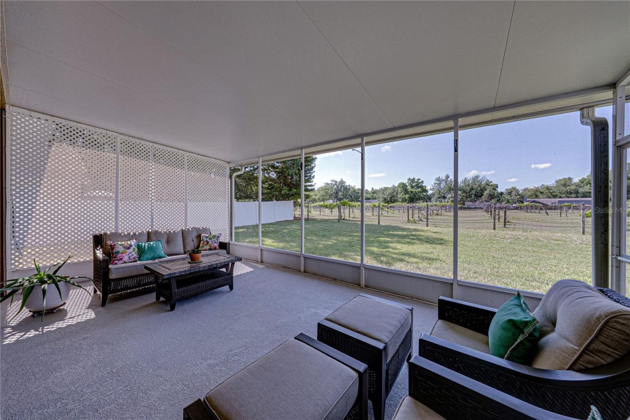 1035 Legends Pass Drive , Valrico, FL 33594 Photo