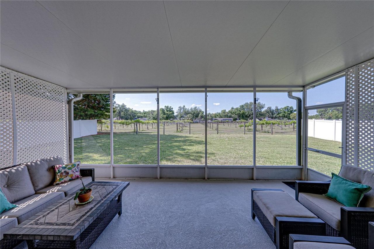1035 Legends Pass Drive , Valrico, FL 33594 Photo