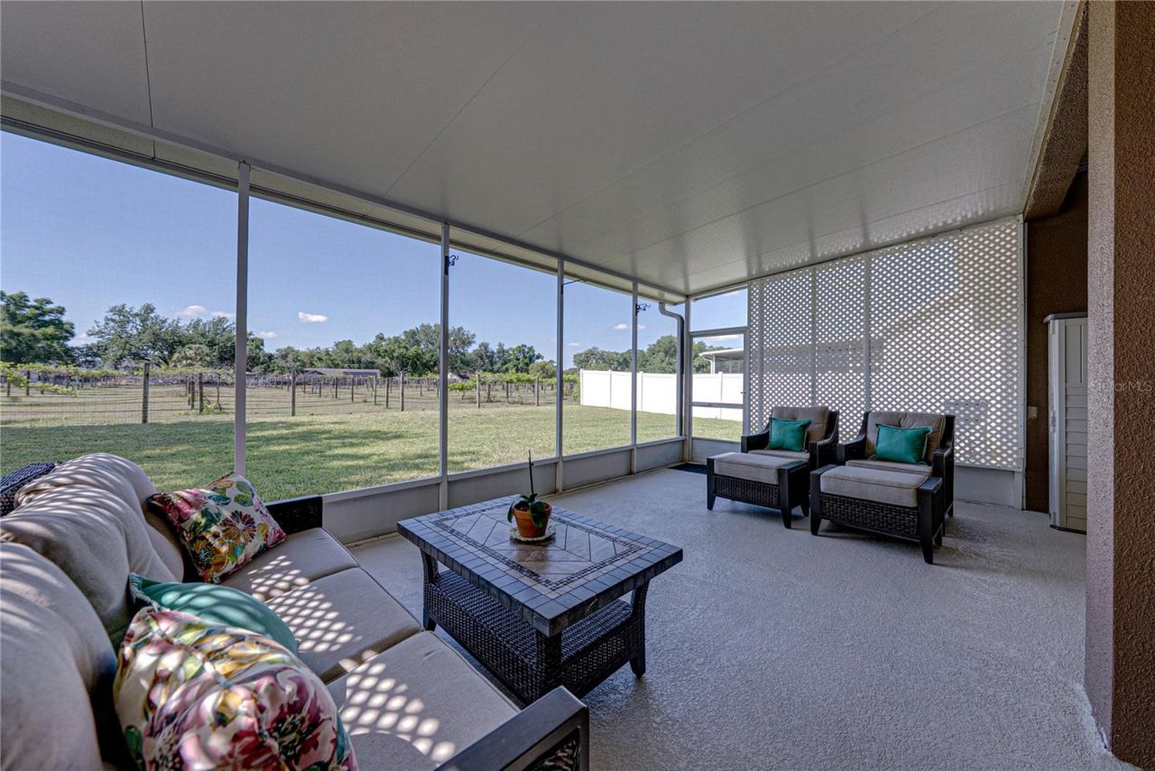 1035 Legends Pass Drive , Valrico, FL 33594 Photo