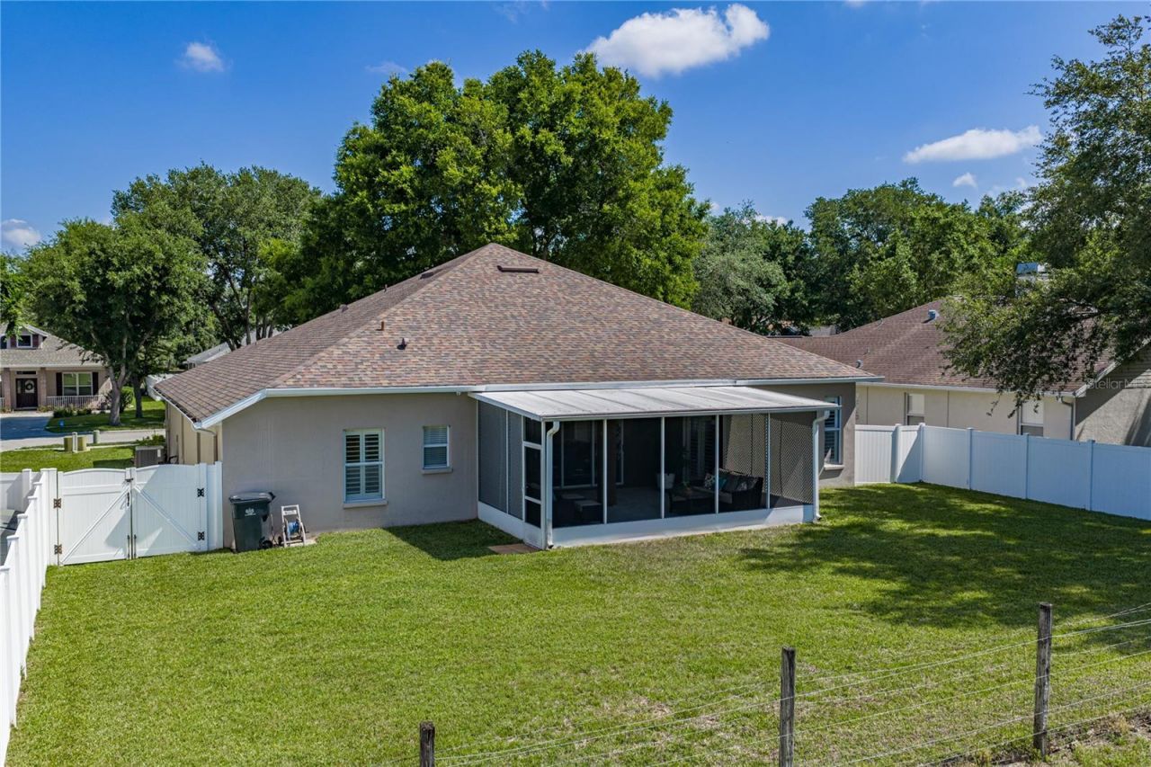 1035 Legends Pass Drive , Valrico, FL 33594 Photo