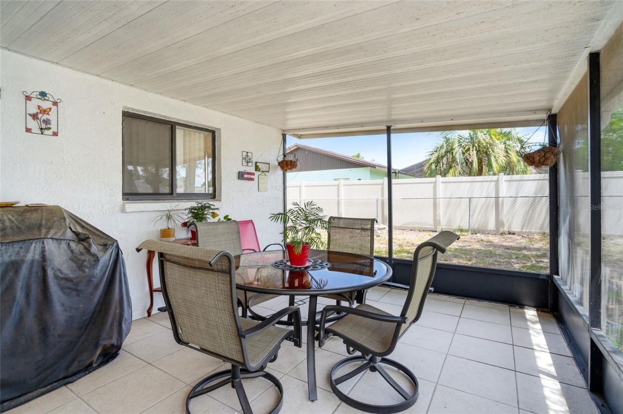 10164 Gifford Drive, Spring Hill, FL 34608 Photo