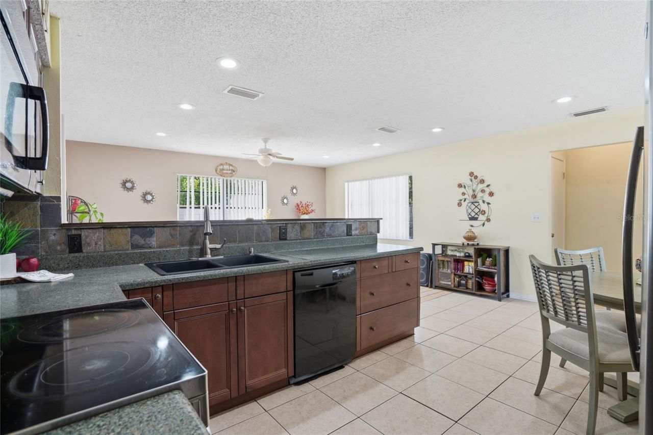10164 Gifford Drive, Spring Hill, FL 34608 Photo