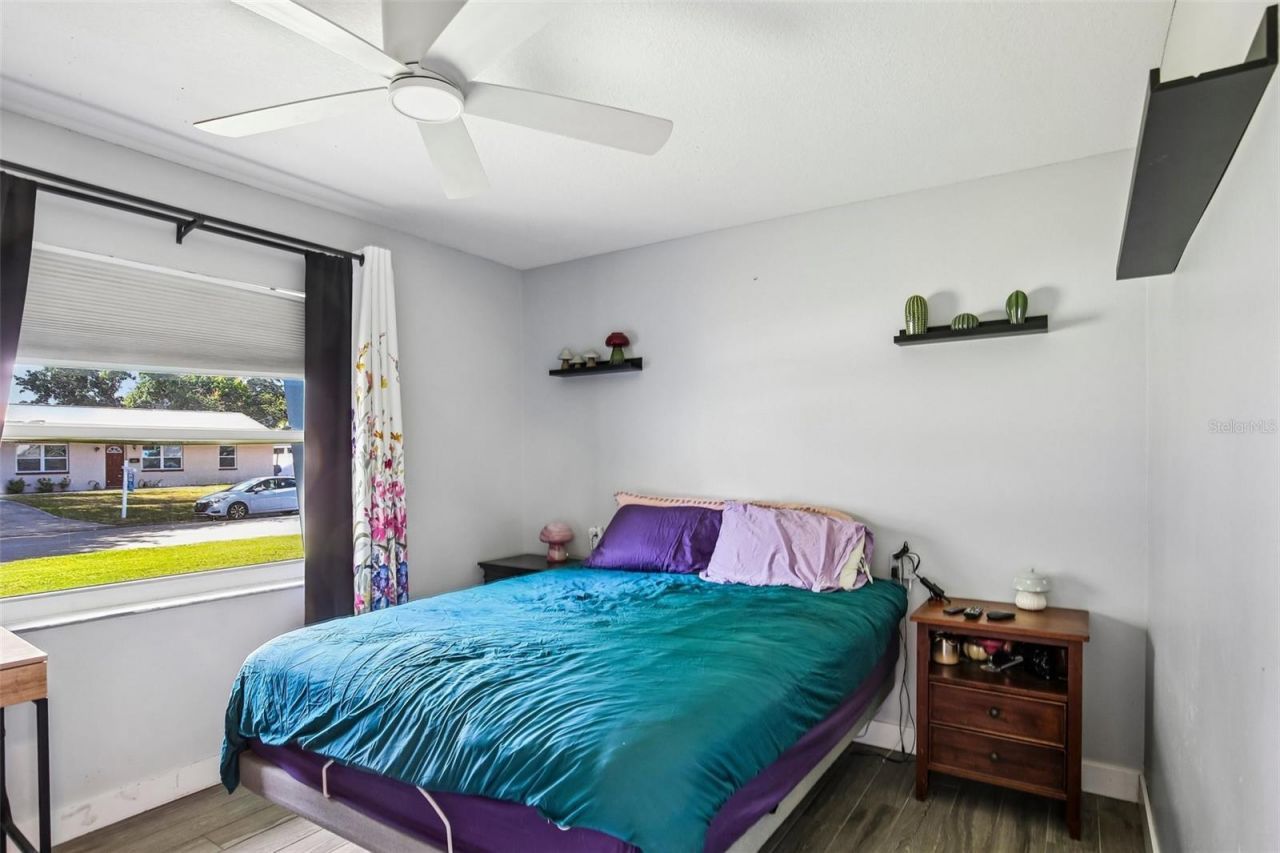 4390 Trout Drive Se, Saint Petersburg, FL 33705 Photo