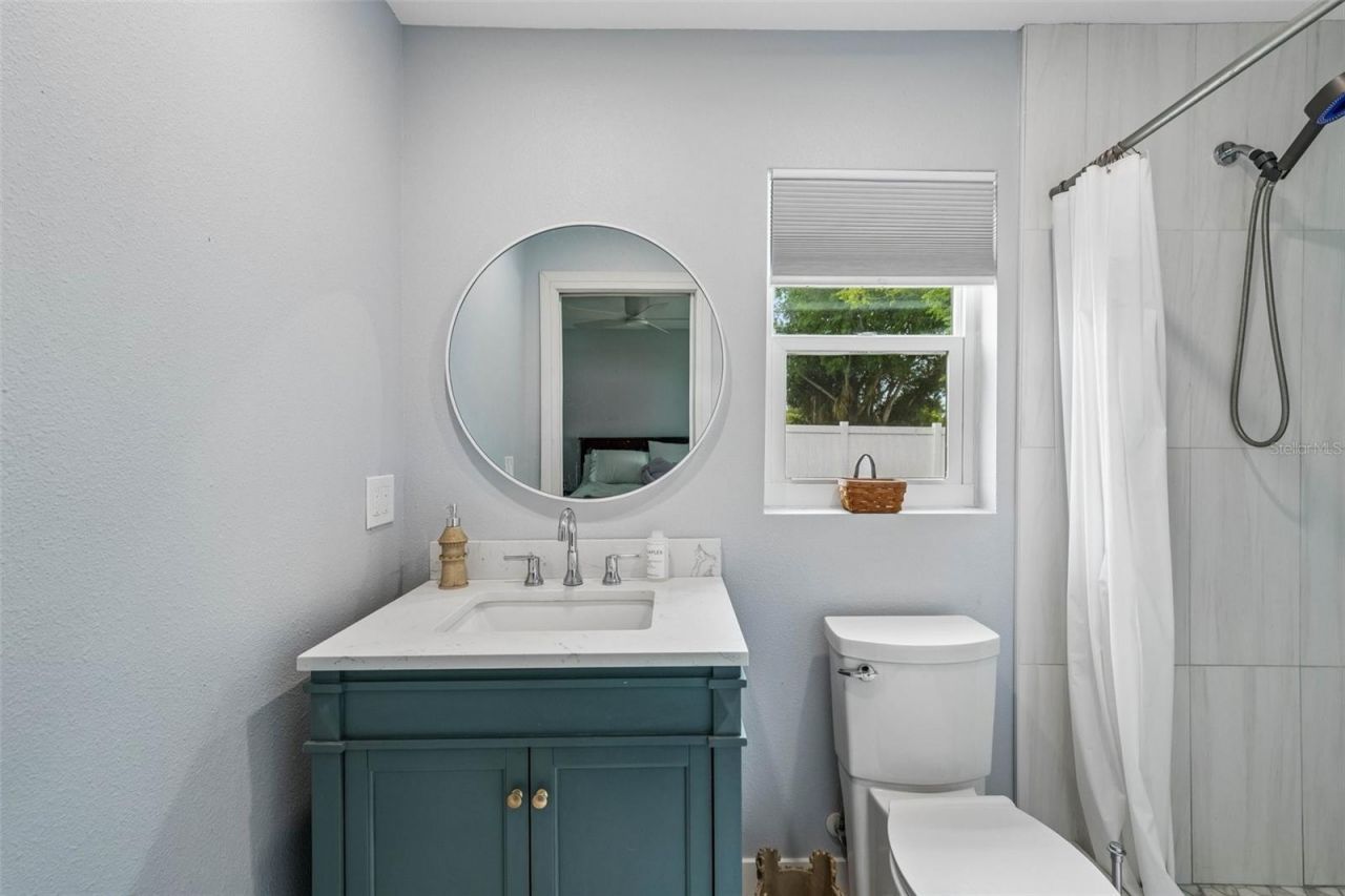 4390 Trout Drive Se, Saint Petersburg, FL 33705 Photo