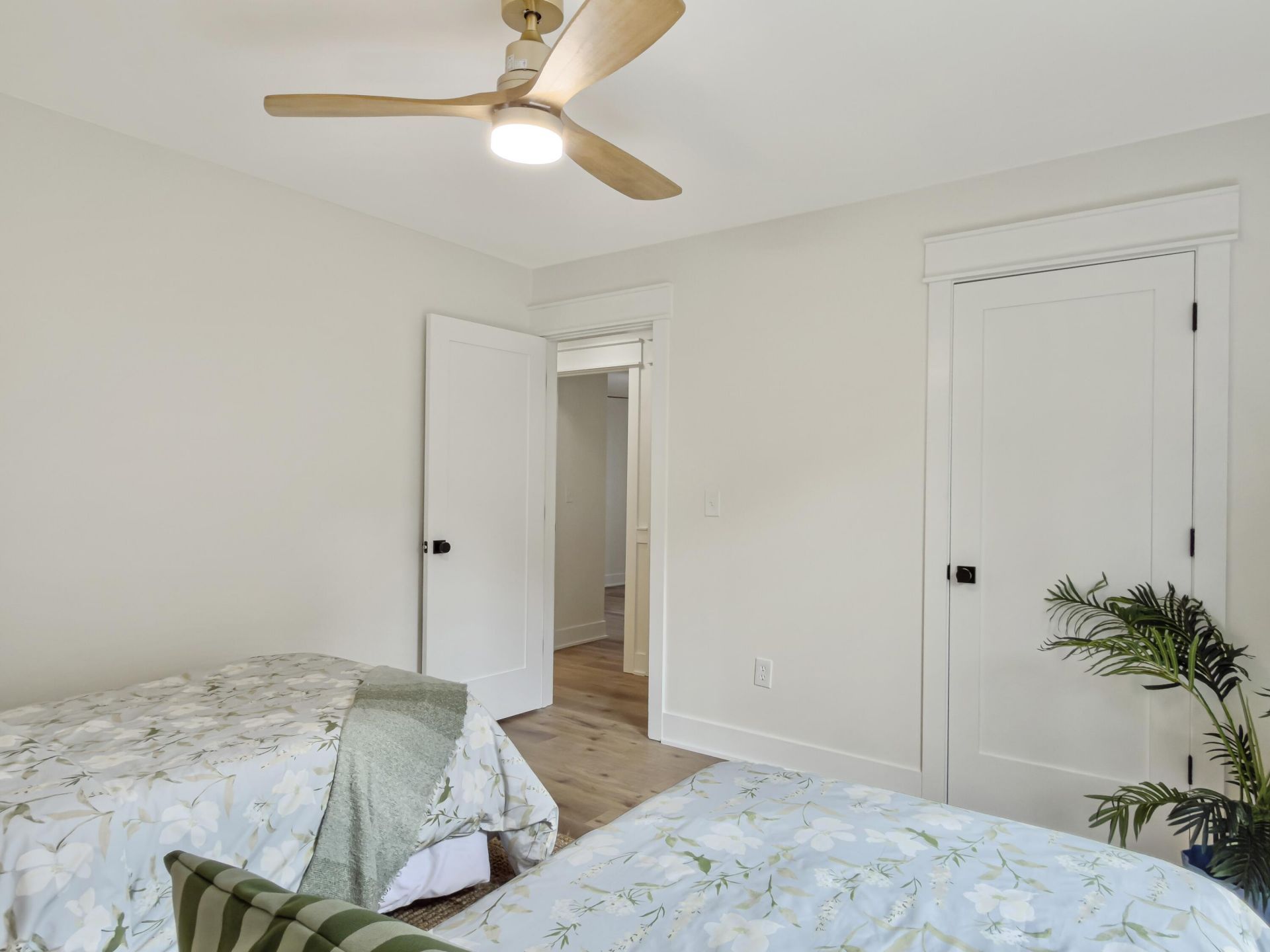 1129 Yorktown Court Photo 47