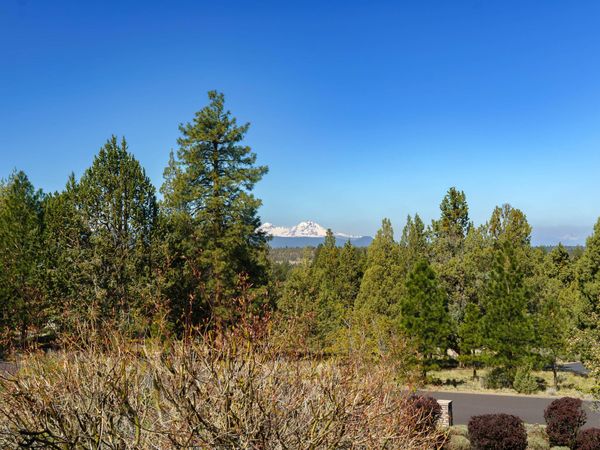 4057 NW Northcliff, Bend, OR 97703