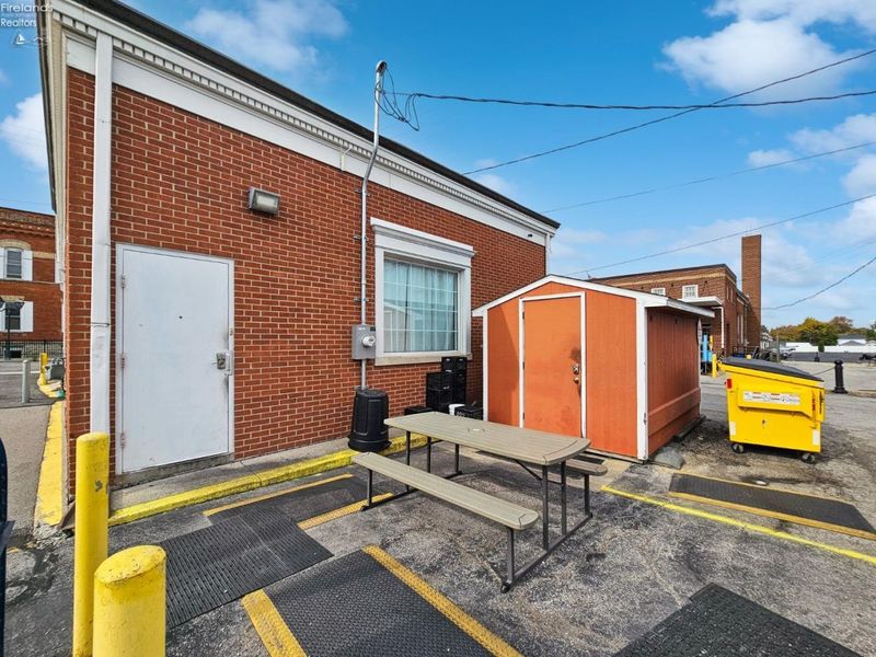 114 N. Sandusky St., Bellevue, OH 44811 Photo 11