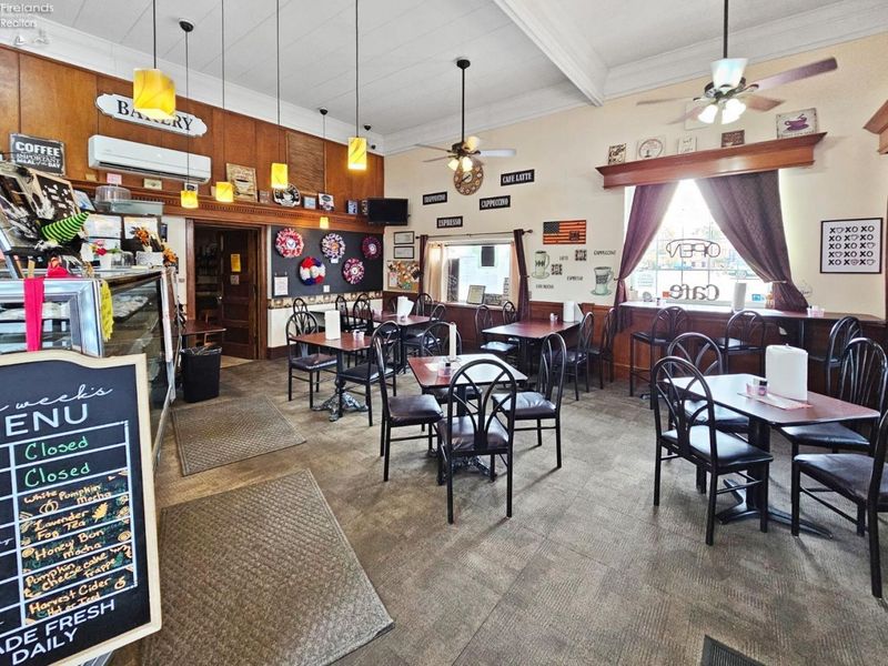 114 N. Sandusky St., Bellevue, OH 44811 Photo 13