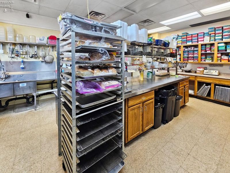 114 N. Sandusky St., Bellevue, OH 44811 Photo 20