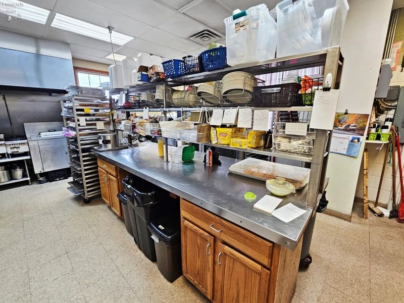 114 N. Sandusky St., Bellevue, OH 44811 Photo 22