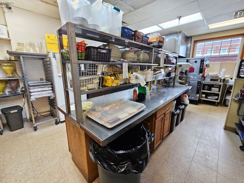 114 N. Sandusky St., Bellevue, OH 44811 Photo 23