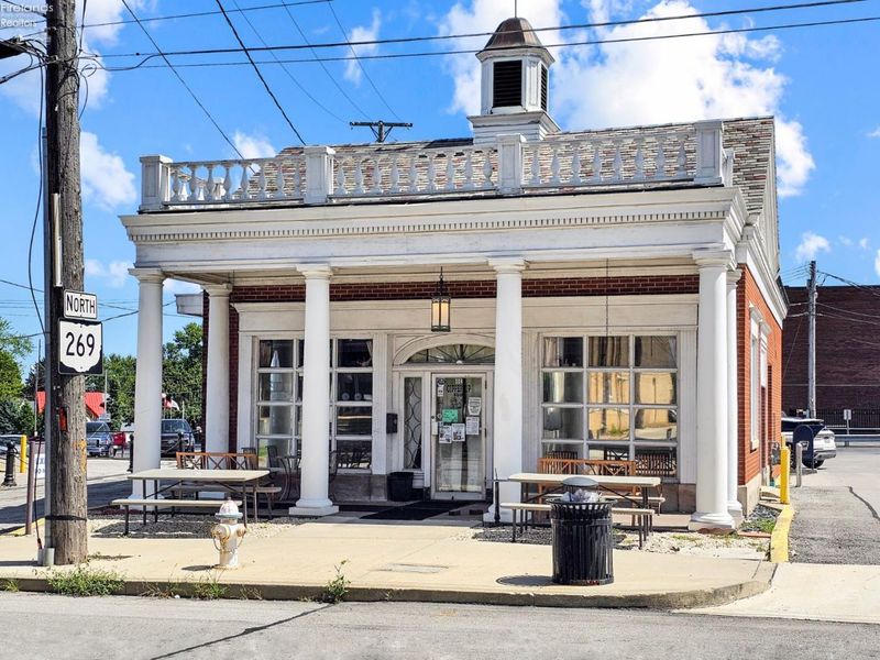 114 N. Sandusky St., Bellevue, OH 44811 Photo 3